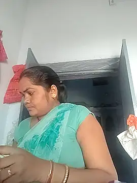 Snapshot of Rashi_cut chatting on 09.17.25 Rashi cut online show from 09.17.25