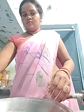 Snapshot of Rashi_cut chatting on 09.21.25 Rashi cut online show from 09.21.25
