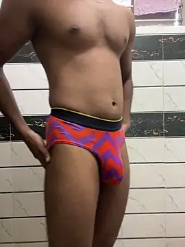 Snapshot of x7bong chatting on 10.04.25 x7bong online show from 10.04.25