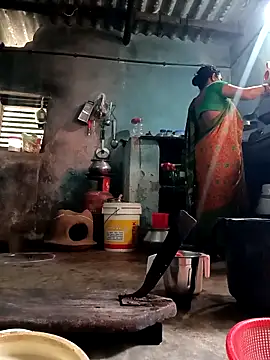 Snapshot of gulapi-gulistan180 chatting on 09.12.25 gulapi-gulistan180 online show from 09.12.25