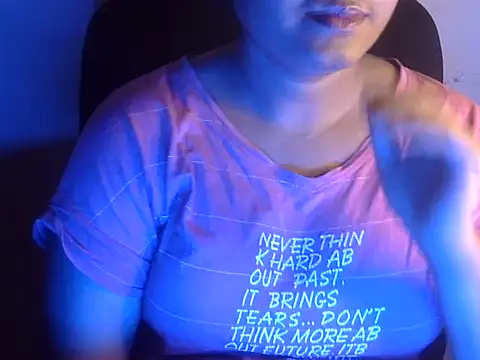 Snapshot of Aanya_Hazel chatting on 09.12.25 Aanya Hazel online show from 09.12.25