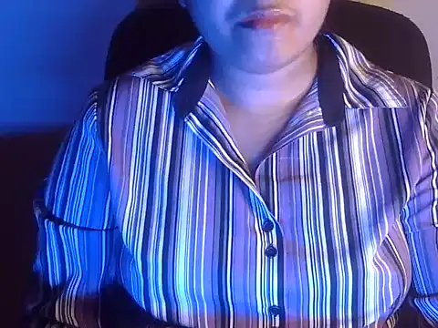 Snapshot of Aanya_Hazel chatting on 09.23.25 Aanya Hazel online show from 09.23.25