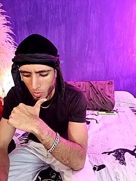 Snapshot of Jacob_di chatting on 10.02.25 Jacob di online show from 10.02.25