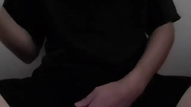 Snapshot of lim111 chatting on 11.03.25 lim111 online show from 11.03.25