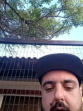 CasalTopaTudo online show from 10.10.25