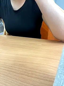 ThuPhuong-Tr online show from 10.11.25