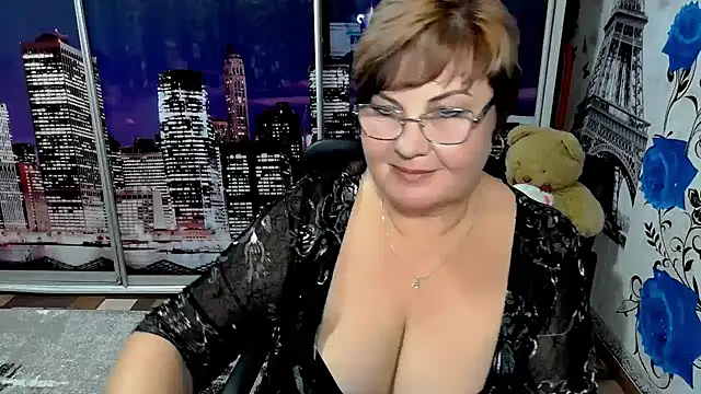 Snapshot of Bela_Lana_ chatting on 09.30.25 Bela Lana  online show from 09.30.25