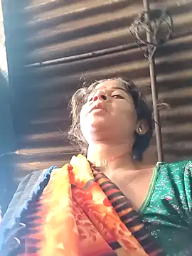 Snapshot of Hot_era chatting on 11.08.25 Hot era online show from 11.08.25