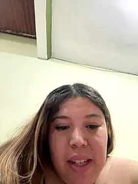 Snapshot of AlexandraInf chatting on 09.13.25 AlexandraInf online show from 09.13.25