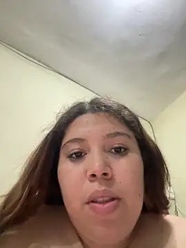 Snapshot of AlexandraInf chatting on 09.24.25 AlexandraInf online show from 09.24.25