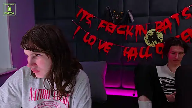 Snapshot of ViviaraNGendy chatting on 11.01.25 ViviaraNGendy online show from 11.01.25