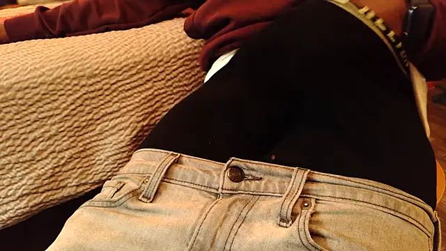 Snapshot of Rudeboy1116 chatting on 11.04.25 Rudeboy1116 online show from 11.04.25