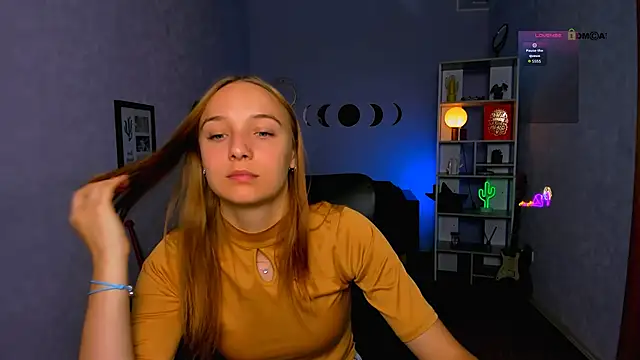 Snapshot of keylas_moan chatting on 09.15.25 keylas moan online show from 09.15.25