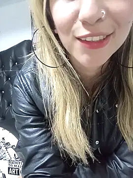 Snapshot of Licethf00x chatting on 09.26.25 Licethf00x online show from 09.26.25