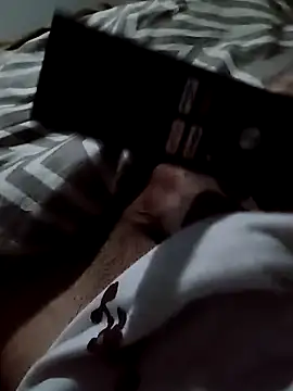 Snapshot of JM20X5 chatting on 09.21.25 JM20X5 online show from 09.21.25