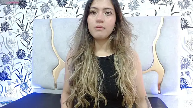 Hanaa tay online show from 10.18.25