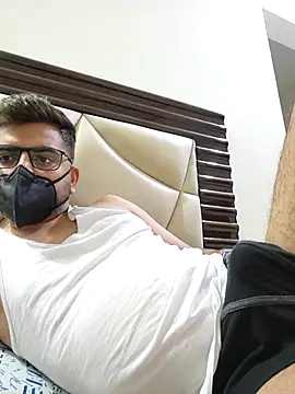 Snapshot of LoveGuruRA chatting on 10.30.25 LoveGuruRA online show from 10.30.25