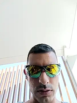 Snapshot of Greek_crazy_couple chatting on 09.27.25 Greek crazy couple online show from 09.27.25