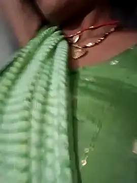 Snapshot of Radha8080 chatting on 09.08.25 Radha8080 online show from 09.08.25