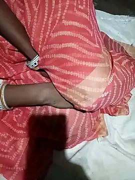 Snapshot of Radha8080 chatting on 09.12.25 Radha8080 online show from 09.12.25