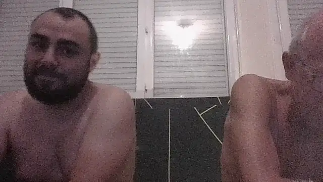 Snapshot of Adeptedufist chatting on 10.18.25 Adeptedufist online show from 10.18.25