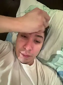 Snapshot of 9999Alez chatting on 10.01.25 9999Alez online show from 10.01.25