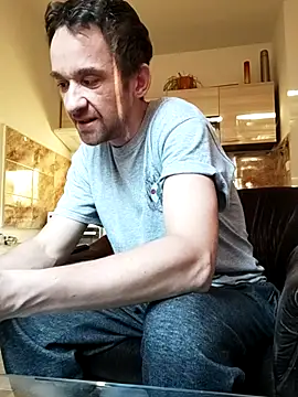 Snapshot of xxxxxcgbn chatting on 10.18.25 xxxxxcgbn online show from 10.18.25