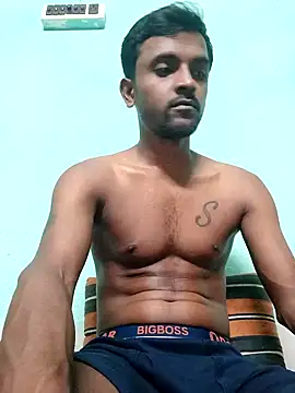 Snapshot of ShinuRoy chatting on 10.07.25 ShinuRoy online show from 10.07.25