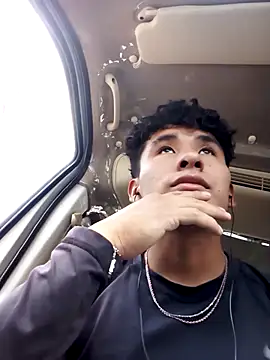 Snapshot of califa5A chatting on 10.02.25 califa5A online show from 10.02.25