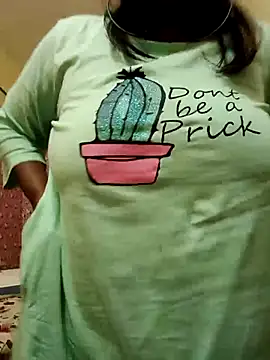 Snapshot of tamilrohini chatting on 09.28.25 tamilrohini online show from 09.28.25