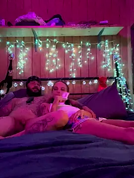 Snapshot of Kacinichole chatting on 09.14.25 Kacinichole online show from 09.14.25