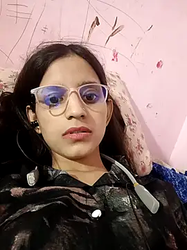 Snapshot of Eva_089 chatting on 10.31.25 Eva 089 online show from 10.31.25