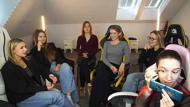 Snapshot of _Lili_054 chatting on 09.26.25  Lili 054 online show from 09.26.25