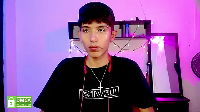 MAXIMILIANO  HOT online show from 10.15.25