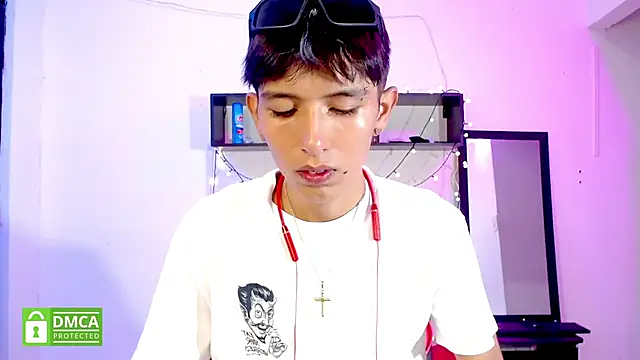 MAXIMILIANO  HOT online show from 10.17.25
