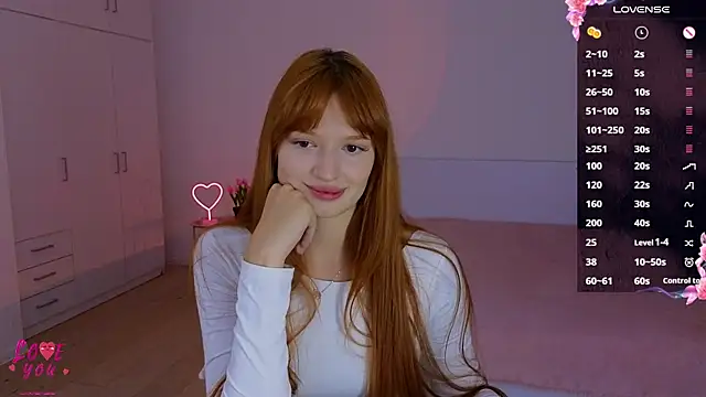 Snapshot of CuteAriel7 chatting on 09.12.25 CuteAriel7 online show from 09.12.25