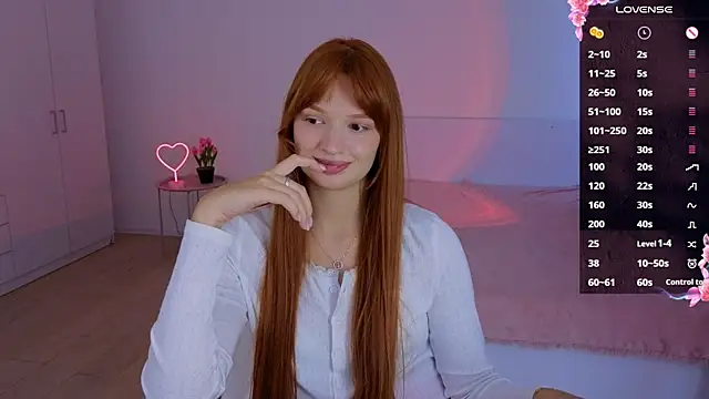 Snapshot of CuteAriel7 chatting on 09.27.25 CuteAriel7 online show from 09.27.25