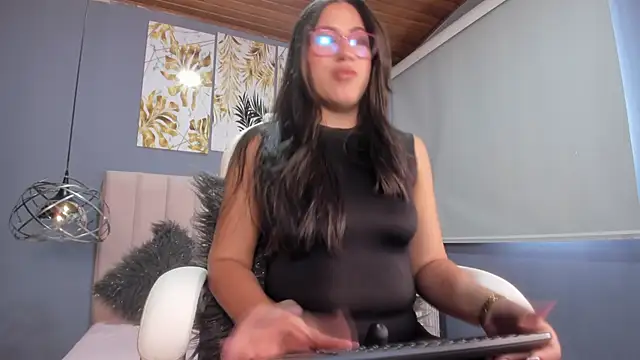 Karoline21 online show from 09.14.25