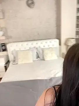 RubySkye online show from 10.18.25