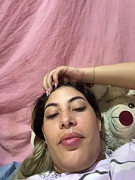 Snapshot of obedient_whore_messyy chatting on 10.02.25 obedient whore messyy online show from 10.02.25