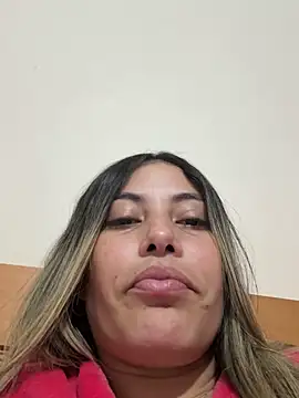 Snapshot of obedient_whore_messyy chatting on 10.10.25 obedient whore messyy online show from 10.10.25