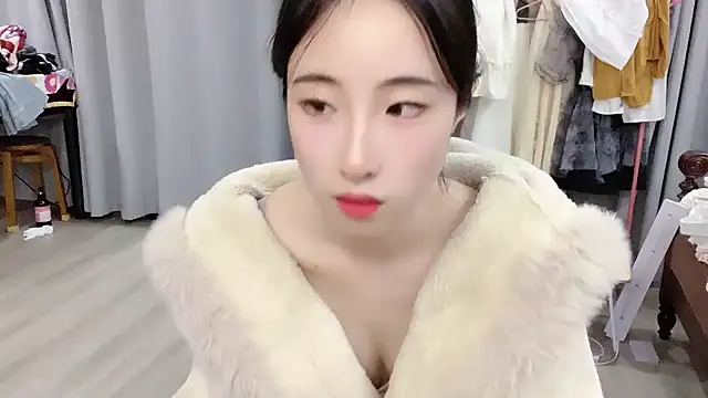 Snapshot of Freya7777 chatting on 09.20.25 Freya7777 online show from 09.20.25