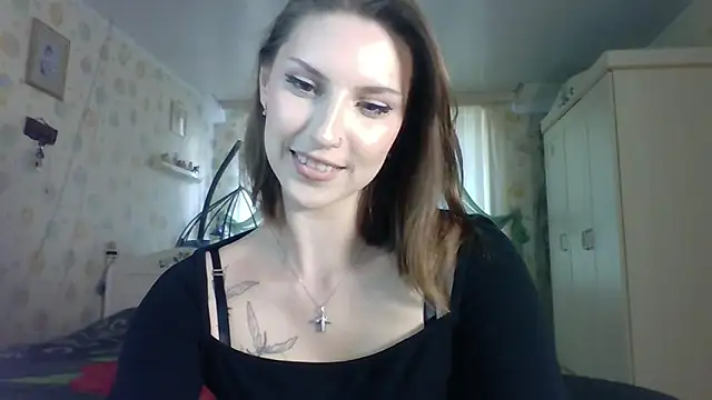 RuxaShade online show from 09.29.25