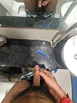 Snapshot of Gamecoc chatting on 09.19.25 Gamecoc online show from 09.19.25