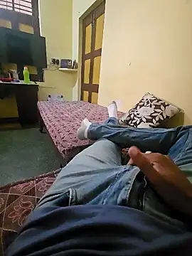 Snapshot of Gamecoc chatting on 10.16.25 Gamecoc online show from 10.16.25