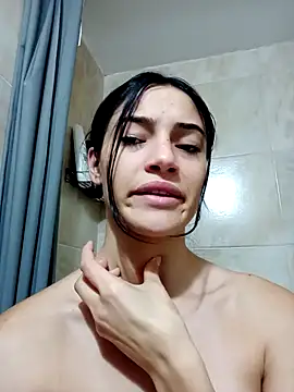 Snapshot of Virggin_Pussy_Cum chatting on 09.19.25 Virggin Pussy Cum online show from 09.19.25