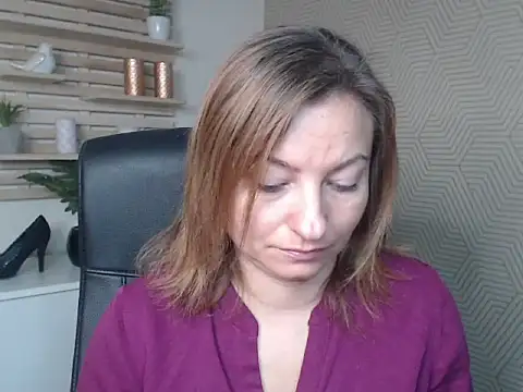 angelaSamt online show from 09.30.25