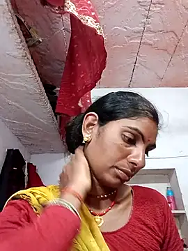 Snapshot of Mansi_ji chatting on 10.03.25 Mansi ji online show from 10.03.25