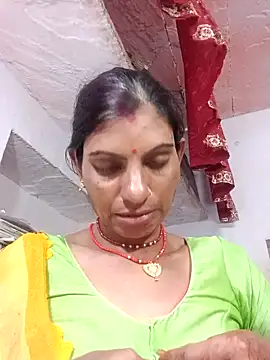 Snapshot of Mansi_ji chatting on 10.10.25 Mansi ji online show from 10.10.25