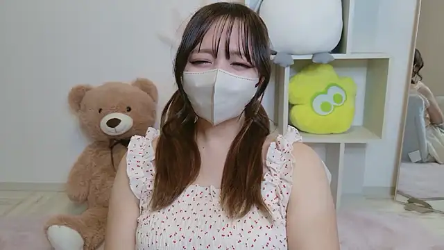 Snapshot of JP_Momo_o0 chatting on 10.08.25 JP Momo o0 online show from 10.08.25